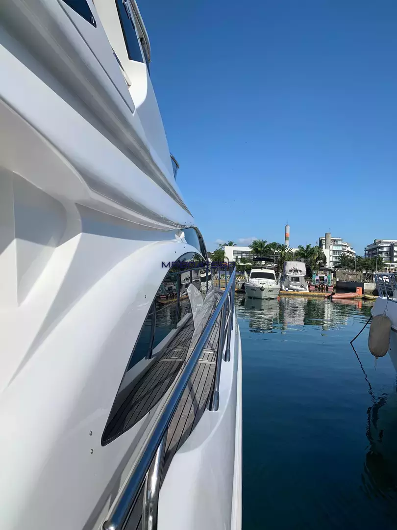 Azimut 60